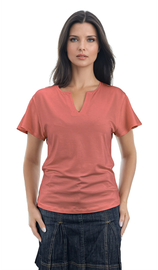 Дамска блуза - тениска къс ръкав остро деколте - Decade.shop